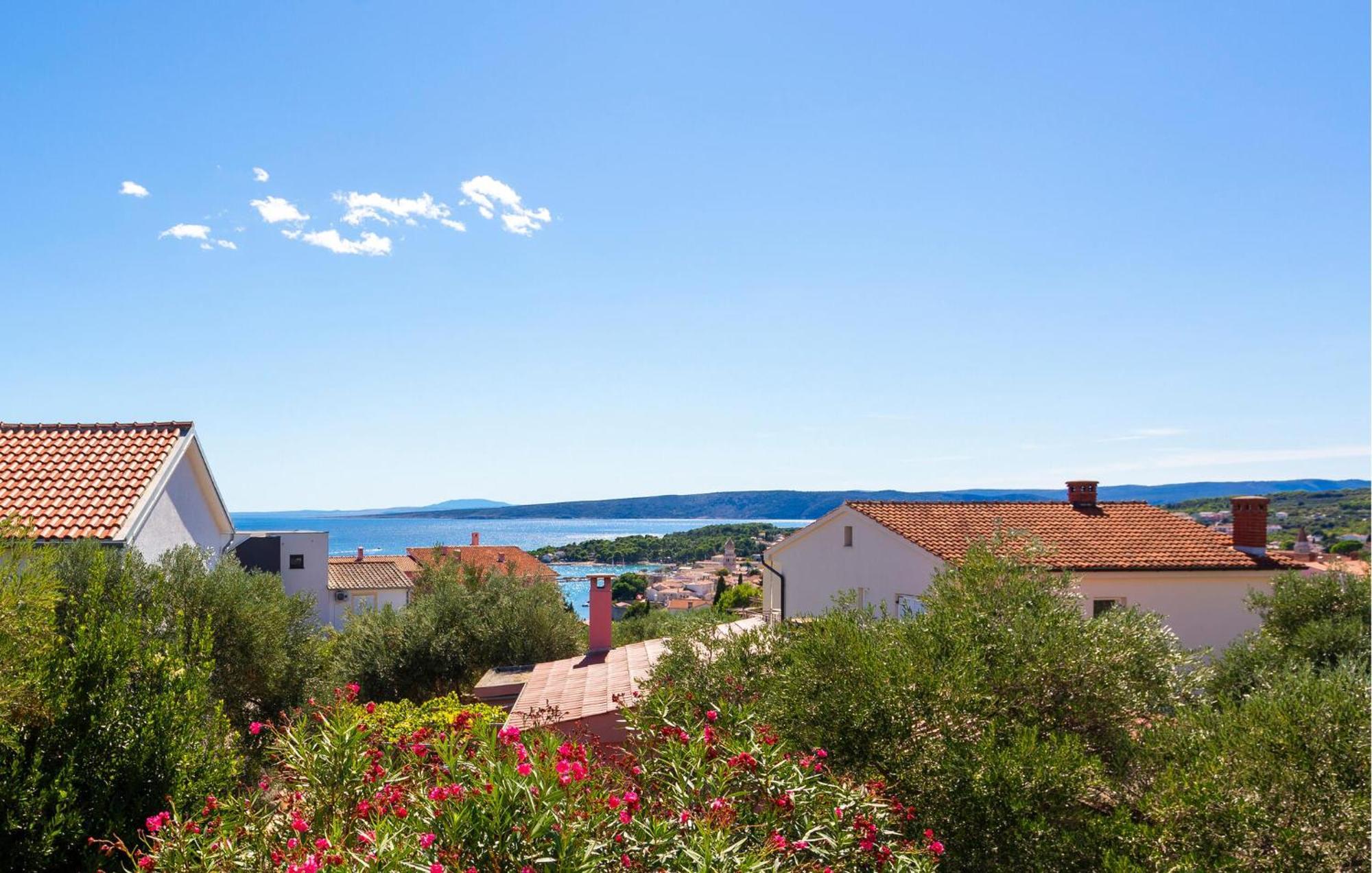 3 Bedroom Stunning Apartment In Krk Krk Town Exterior photo