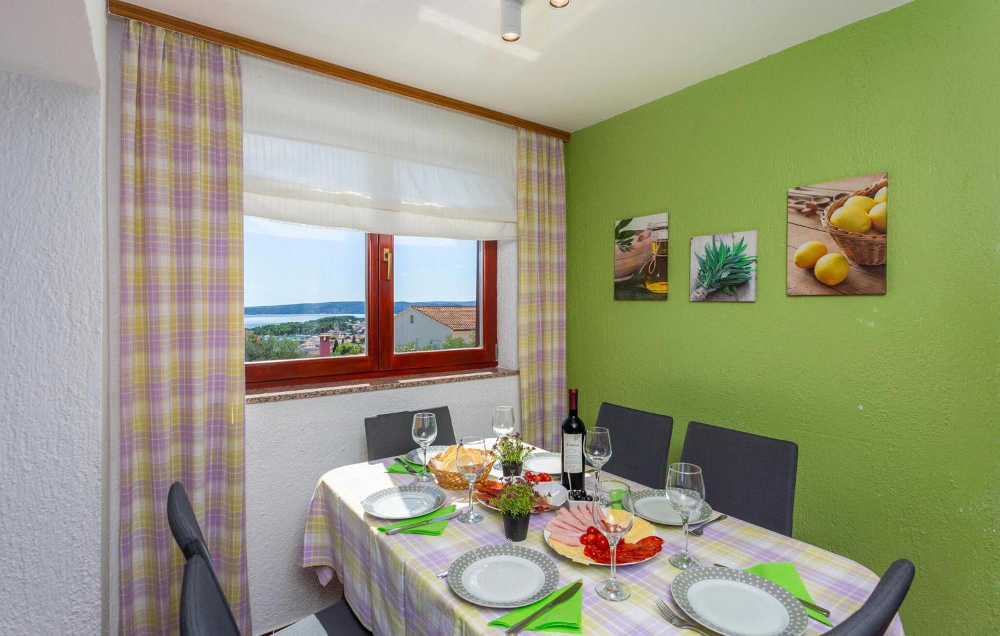 3 Bedroom Stunning Apartment In Krk Krk Town Exterior photo