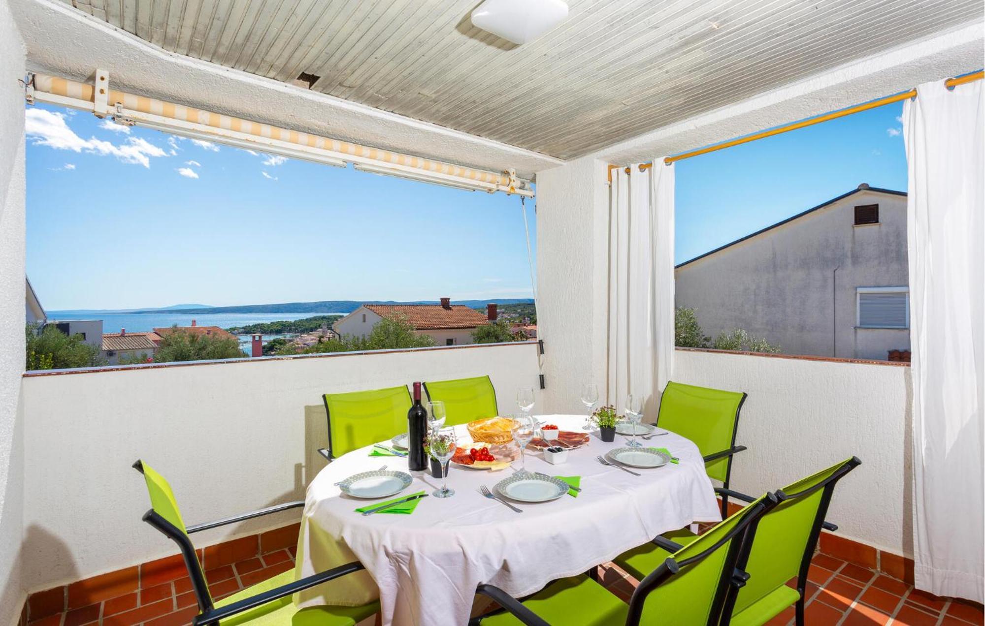 3 Bedroom Stunning Apartment In Krk Krk Town Exterior photo